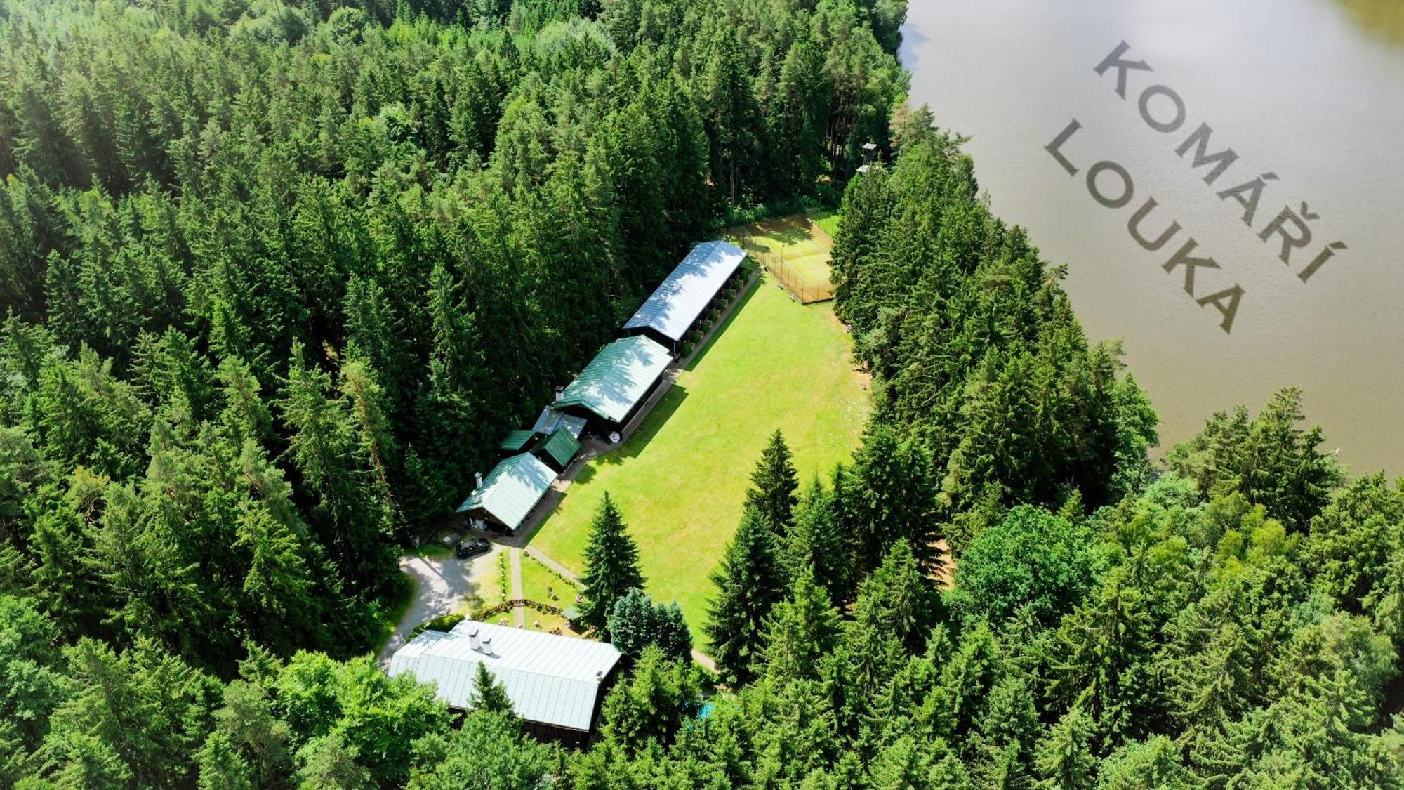 Komari Louka Nova Olesna Exterior photo