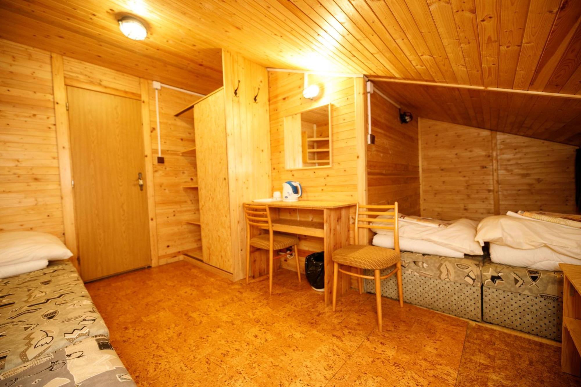 Komari Louka Nova Olesna Exterior photo